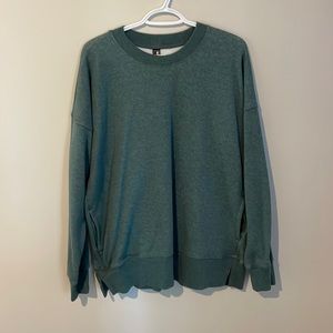 Light green crewneck with fleece lining